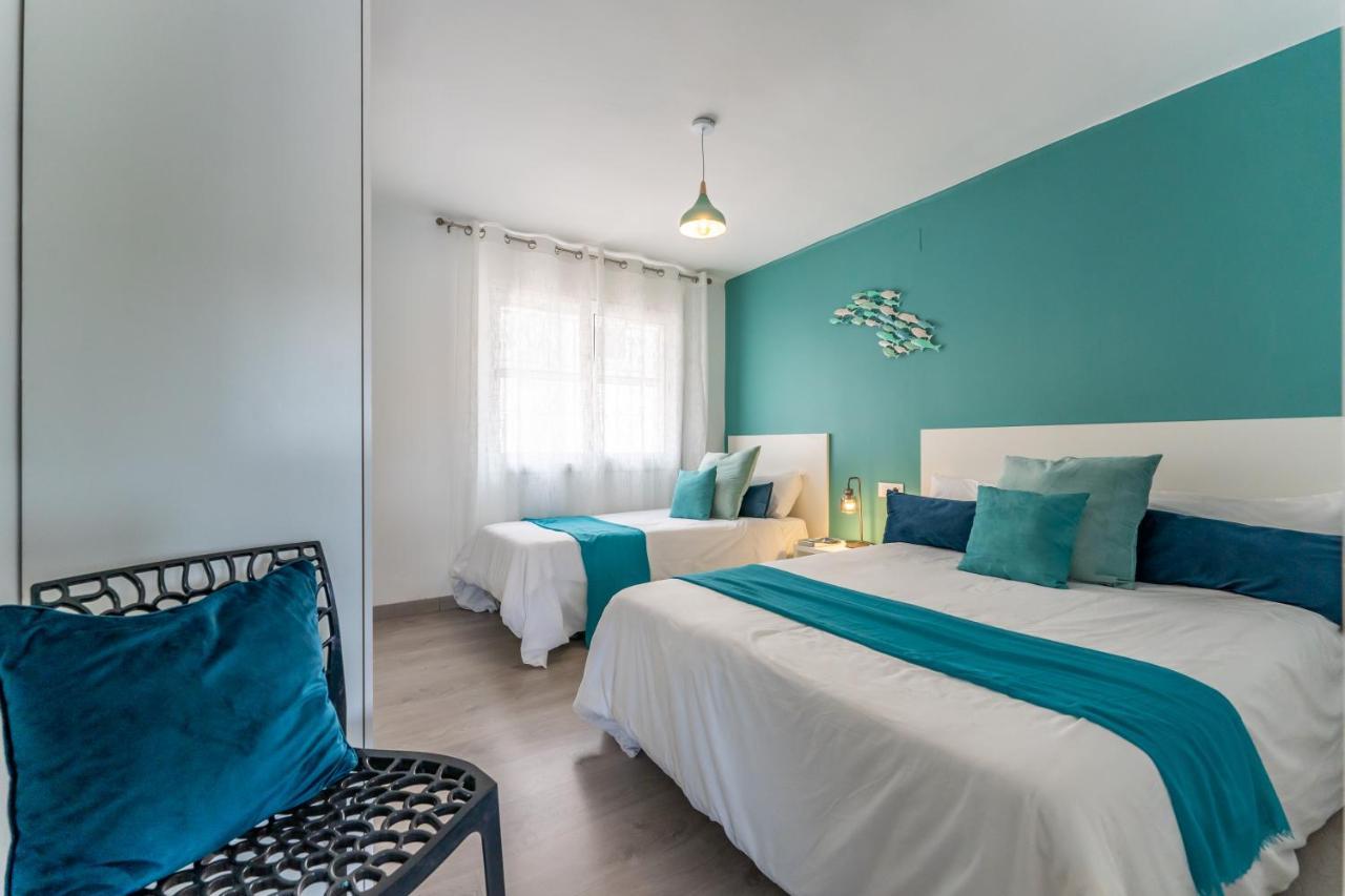 Beach Front Retro Hideaway In Salou Eksteriør bilde