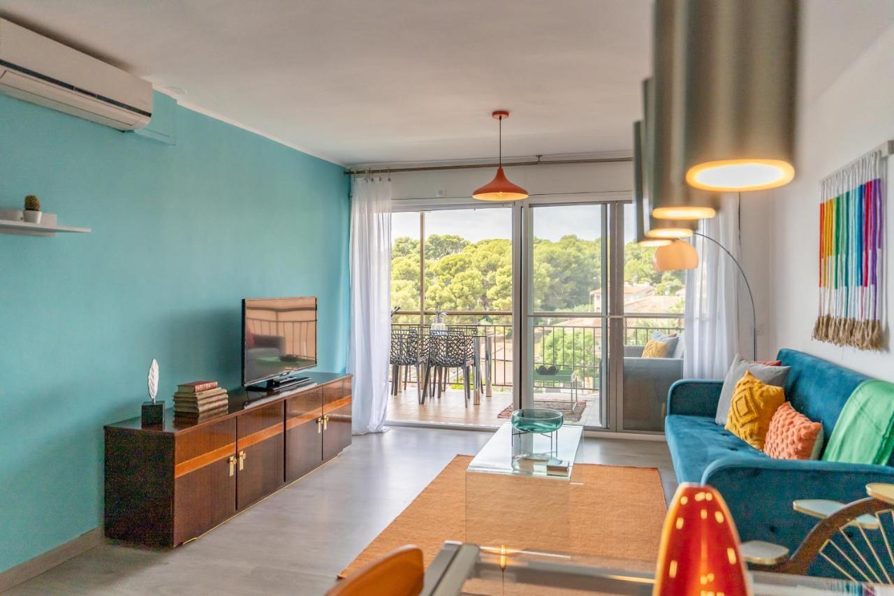 Beach Front Retro Hideaway In Salou Eksteriør bilde