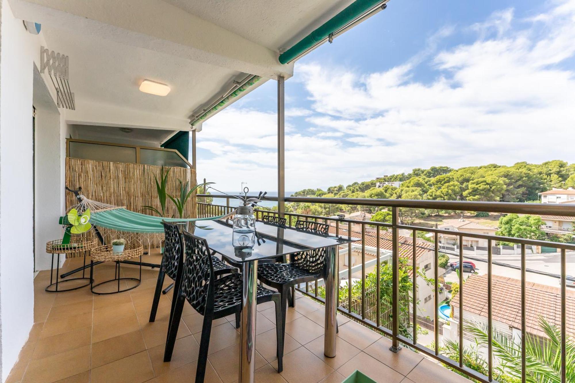 Beach Front Retro Hideaway In Salou Eksteriør bilde